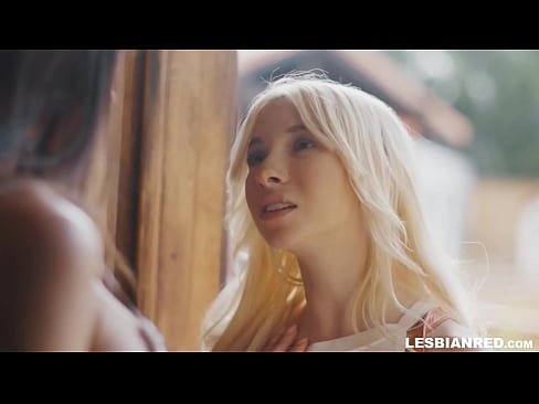 ❤️ Tjejen kommer hem några månader senare och slutar med att äta sin styvmors fitta. Sexvideo at porn sv.port-amurasso.ru ❌❤